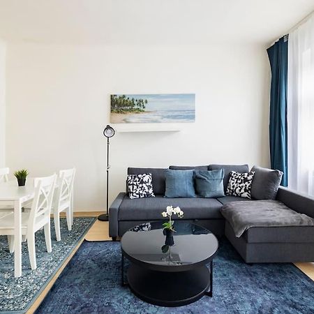 Beautiful 1 Bedroom Apartment Near Schoenbrunn Виена Екстериор снимка