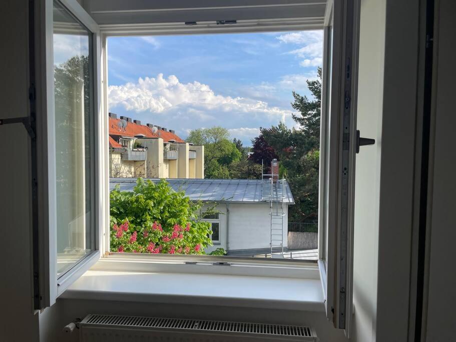 Beautiful 1 Bedroom Apartment Near Schoenbrunn Виена Екстериор снимка